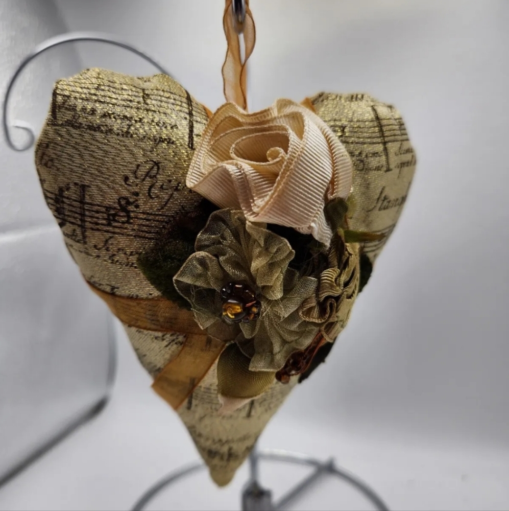 Christmas Ornament, Pillow heart, Music theme, gold shimmer, floral